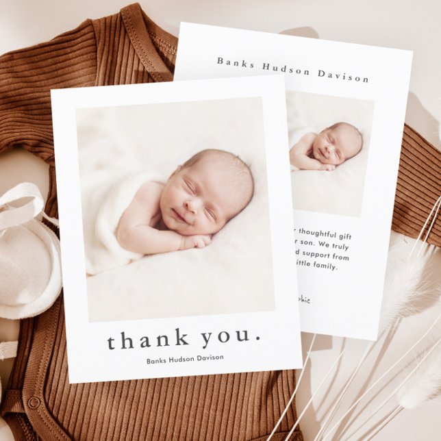 Cartão de Agradecimento de Bebê com Foto de Nome M (Simple Photo Budget Baby Thank You Cards.)