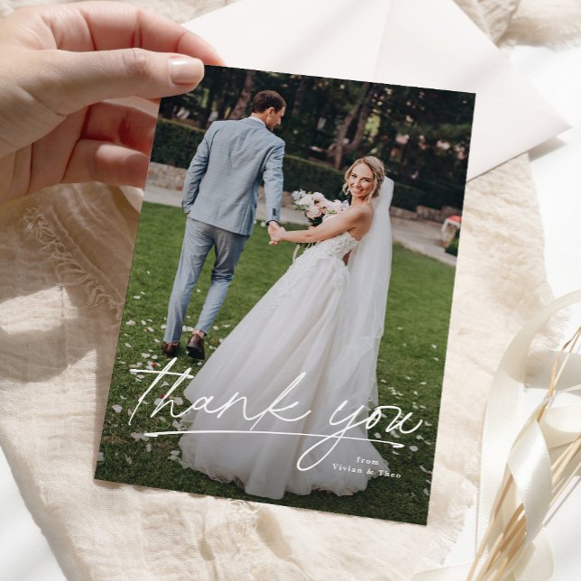 Cartão de agradecimento de casamento simples com d (Criador carregado)