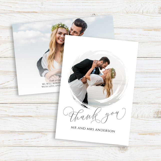 Cartão de agradecimento de foto de casamento com r (wedding Thank you photo card with stylish calligraphy script.)
