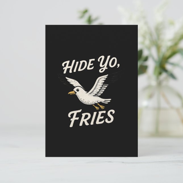 Cartão de agradecimento de humor de praia Hide Yo  (Em pé/Frente)
