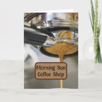 Despejando Espresso do Nome Comercial da Máquina d