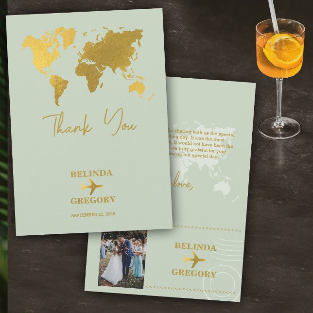 Cartão De Agradecimento Destino Casamento do World Passport Sage Green Dou (Destination Wedding World Passport Sage Green Gold Thank You Card)