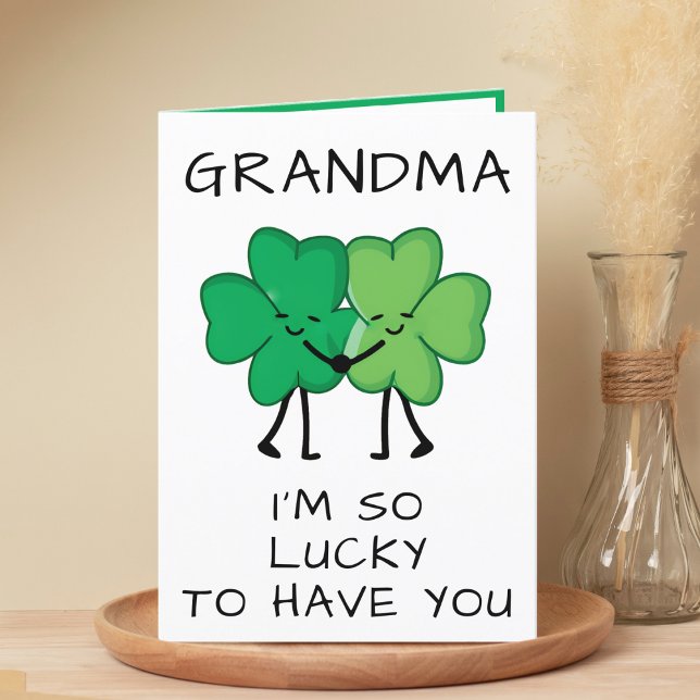 Cartão De Agradecimento Dia de São Patrício Engraçado Vovó Aniversário (Funny Clover St Patrick's Day Grandmother Birthday Thank You Card)