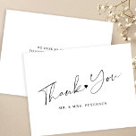 Cartão De Agradecimento Escrita elegante de casamento preto e branco<br><div class="desc">Simples cartões de agradecimentos de casamento elegante, preto e branco, moderno, com caligrafia chic com um pequeno coração. Personalize-o com o seu texto e assinatura! Observe que a cor de fundo é alterável. Você pode modificá-lo para combinar com a paleta de cores do casamento. Se não se sentir confortável a...</div>