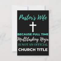 Esposa do Pastor devido à multitarefa do tempo de