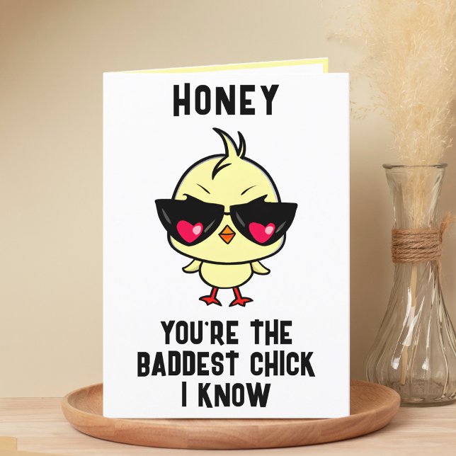 Cartão De Agradecimento Feliz Aniversário Feliz Pintinho Mau Engraçado (Funny Bad Chick Chicken Spouse Happy Birthday Thank You Card)