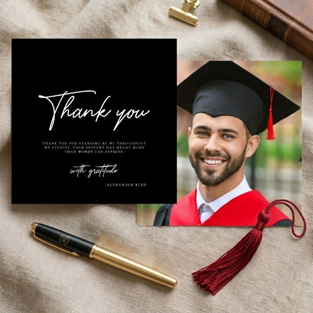 Cartão De Agradecimento Formatura Foto Preto Branco Moderno Script  (Criador carregado)