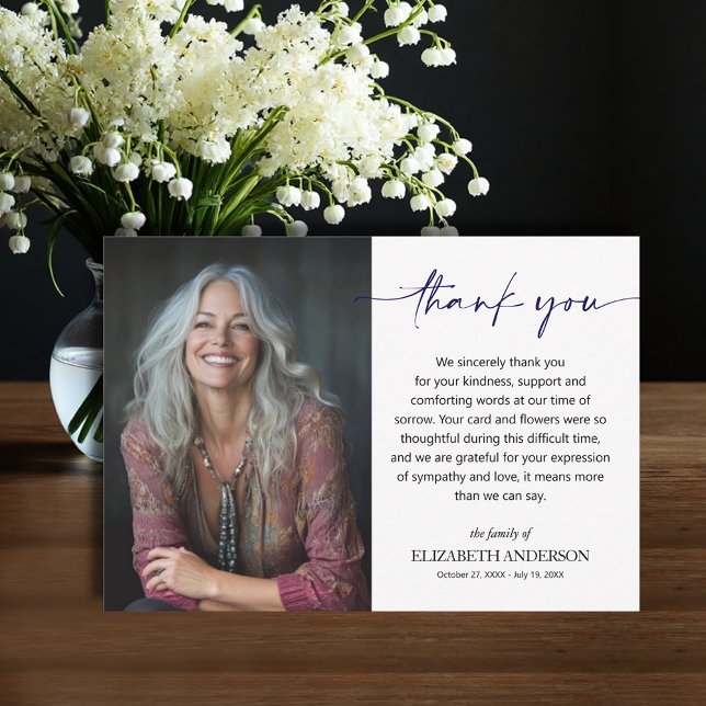 Cartão De Agradecimento Foto de Funeral Simples (Funeral Thank You Card with your message printed over your loved one's photo, default size 3.5" x 5")