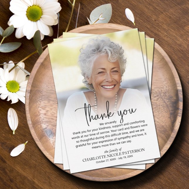 Cartão De Agradecimento Foto Funeral Simples (Simple photo funeral flat thank you notes with your personalized message.)