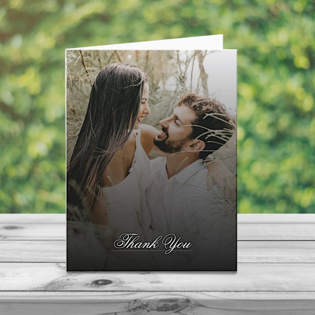 Cartão De Agradecimento Foto Moderna e Casamento de Sobreposição Preta (Modern Photo and Black Overlay Wedding Thank You Card)
