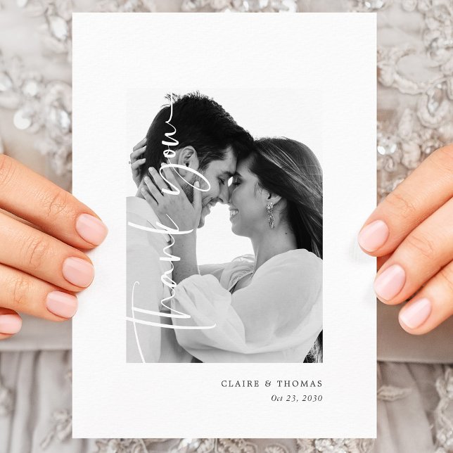 Cartão De Agradecimento Foto Romântica Moderna | Casamento Simples (Modern Romantic Photo _ Simple Script Wedding Thank You Card)