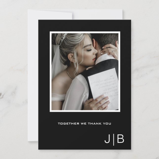 Cartão De Agradecimento Fotografia simples de monograma preto e branco mod (Frente)