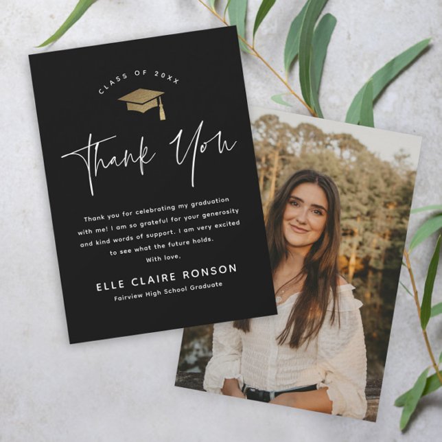 Cartão De Agradecimento Graduação com Foto Preto e Branco de Roteiro Simpl (Criador carregado)