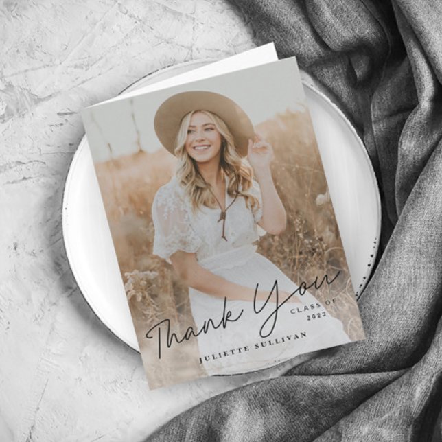 Cartão De Agradecimento Graduação de Foto Simples de Script Moderno (Criador carregado)