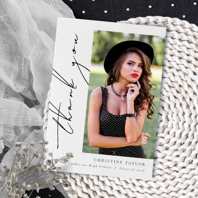 Cartão De Agradecimento Graduação de Script Moderno Simples (Criador carregado)