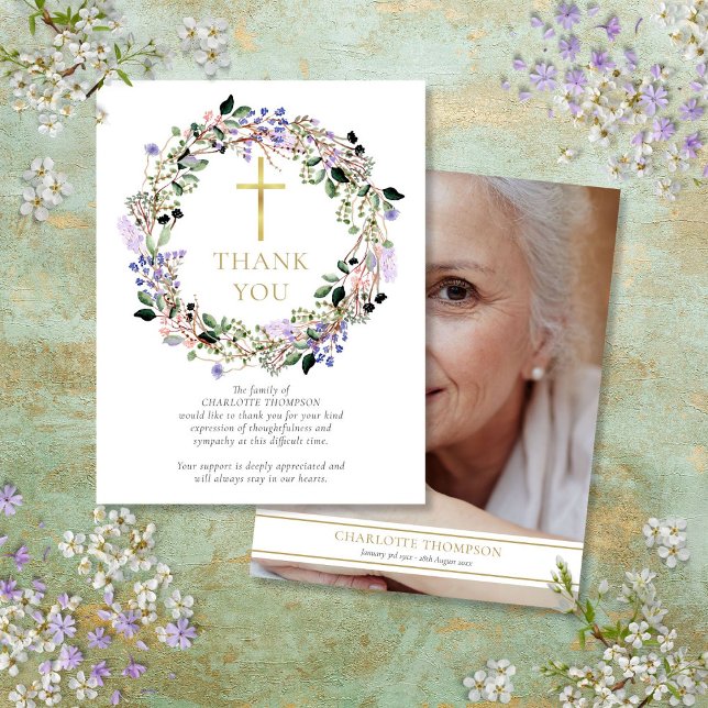 Cartão De Agradecimento Lavanda do Memorial Funeral Foto Cristã Floral (Funeral Memorial Lavender Floral Christian Photo Thank You Card)