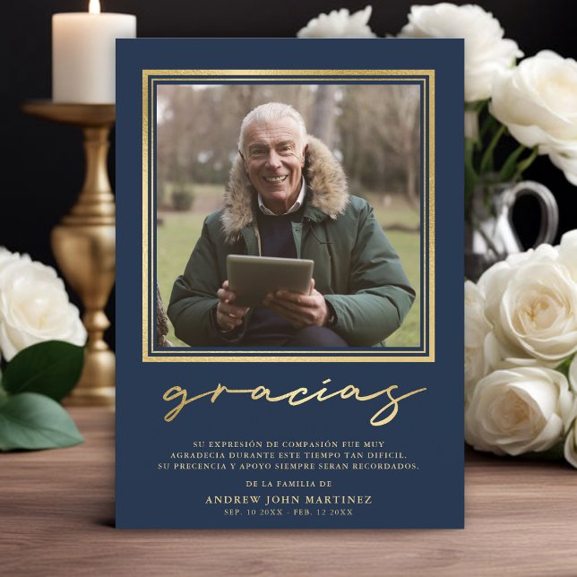 Cartão De Agradecimento Marinho Espanhol e Dourada Caligrafia Funeral (Criador carregado)