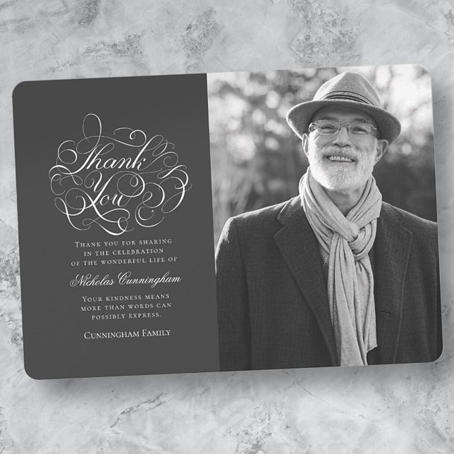 Cartão De Agradecimento Memorial Clássico e Simples de Fotografia (Criador carregado)