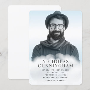 Cartão De Agradecimento Memorial Na Foto Simples Clássica Moderna Das Nuv