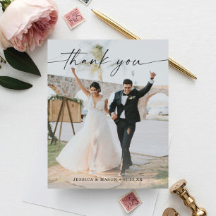 Cartão de agradecimento moderno de casamento econô