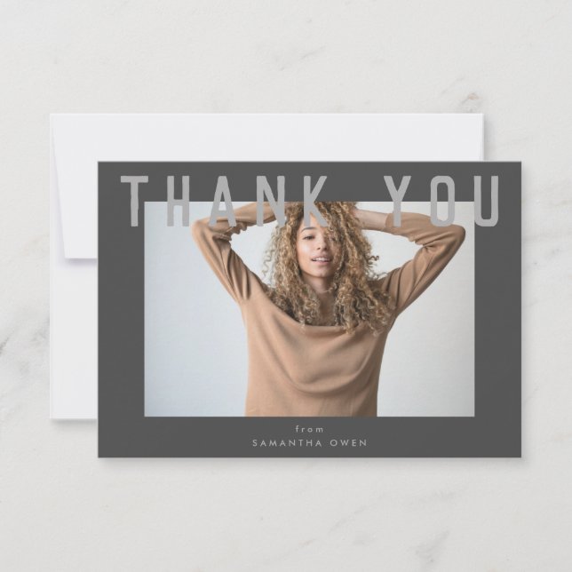 Cartão De Agradecimento na moda, cinza, foto de formando inteligente de mú (Frente)