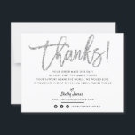 Cartão De Agradecimento NEGÓCIO OBRIGADO COM O script de cinza prateada<br><div class="desc">por kat massard >> WWW.SIMPLYSWEETPAPERIE.COM<<< Enviar e agradecer a VOCÊ com estilo e pizzazz aos seus clientes. Adicione o logotipo atrás e até tenha escrito uma nota pessoal - excelente, serviço profissional de atendimento ao cliente que os manterá voltando! DICA 1. Para redimensionar/reposicionar a foto, pressione o botão "personalizar". 2....</div>