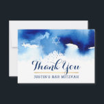 Cartão De Agradecimento OBRIGADO BAR MITZVAH, moderna estrela, azul, aquar<br><div class="desc">pelo kat massard >> kat@simplysweetPAPERIE.com << Uma maneira simples e na moda de dizer obrigado para o seu convidado para assistir ao BAR do seu filho MITZVAH Setup como modelo é simples você adicionar seus próprios detalhes ou clicar no botão personalizar e você pode adicionar ou alterar texto, fontes, tamanhos...</div>