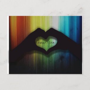 Cartão De Agradecimento Obrigado entregar corações com madeira do