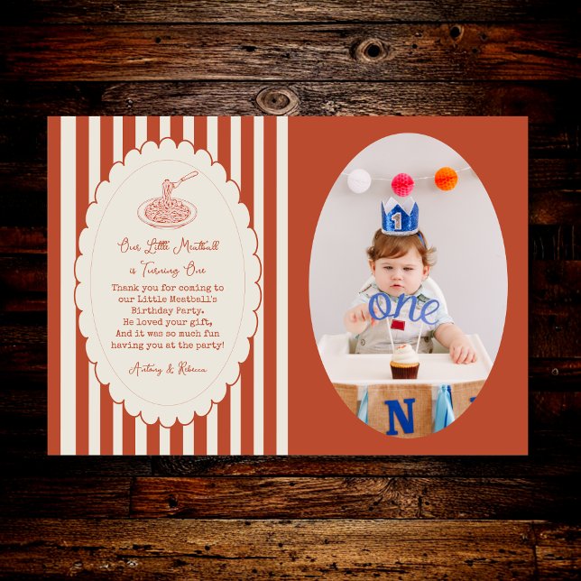 Cartão De Agradecimento Our little meatball is turning one Birthday Photo  (Criador carregado)