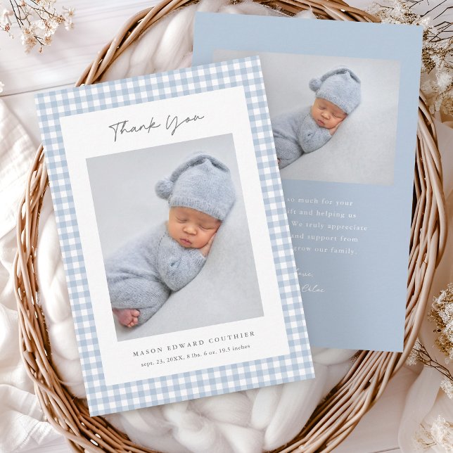 Cartão de Agradecimento para Bebê Menino com Padrã (Blue Gingham Boys Baby Photo Thank You Cards. )