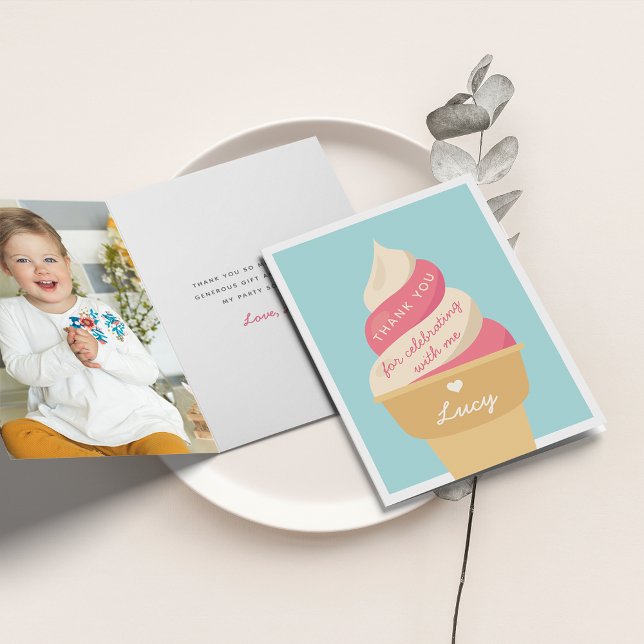 Cartão De Agradecimento Redemoinho de Sorvete de Morango Aniversário Infan (Criador carregado)