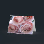Cartão De Agradecimento Rosas do pêssego<br><div class="desc">Um cartão cristão com o verso da bíblia,  "eu agradeço a meu deus cada vez que eu penso de você" (1:3 dos Philippians) que é perfeito para aniversários,  ocasiões especiais,  dia das mães,  dia dos pais,  acção de graças,  dia dos namorados,  cartões de agradecimentos.</div>