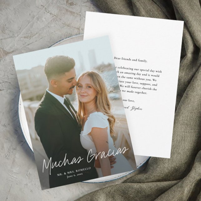 Cartão De Agradecimento Roteiro Moderno Muchas Gracias Foto Casamento (Spanish Script Muchas Gracias Wedding Photo Thank You Card.)