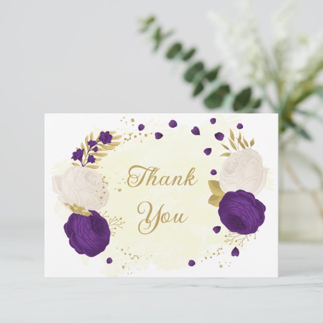 Cartão De Agradecimento Roxo real roxo e flores brancas douradas (Em pé/Frente)