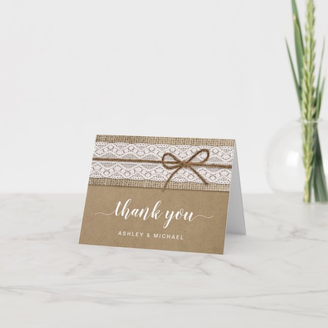Cartão De Agradecimento Rústico e Elegante Lace Burlap Script Obrigada (Frente)