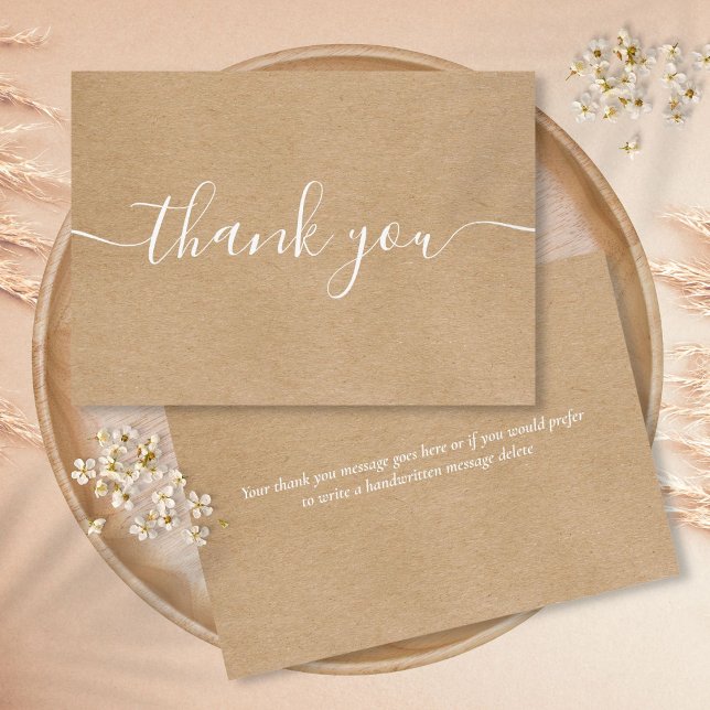 Cartão De Agradecimento Rústico Kraft Simples Escrita Branca Elegante (Rustic Kraft Simple Elegant White Script Thank You Card)