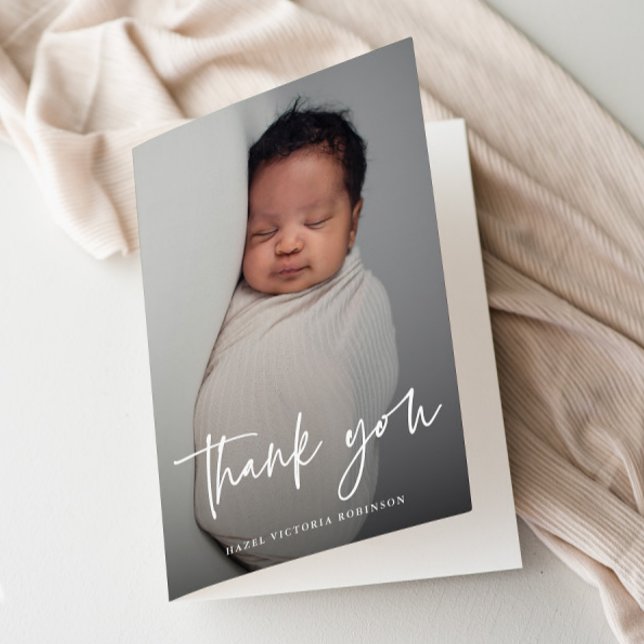 Cartão De Agradecimento Script Moderno Religioso Foto Batismo (Modern script photo baptism thank you card.)