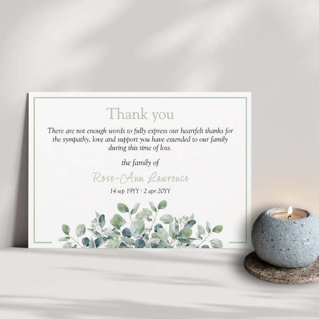Cartão De Agradecimento Simples e elegante funeral de simpatia verde do eu (Funeral thank you card from family with floral botanical details and color frame, eucalyptus)