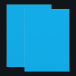 Cartão De Agradecimento um céu azul com um avião voando no céu<br><div class="desc">Mergulhe na visão impressionante de um céu azul enquanto um avião voa graciosamente através das nuvens num dia ensolarado. Explore as maravilhas da aviação e viagem no meio da vasta atmosfera acima.</div>