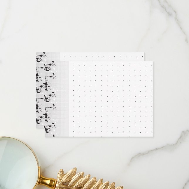 Cartão De Agradecimento Um desenho floral intrincado em preto e branco col (Frente/Verso In Situ)