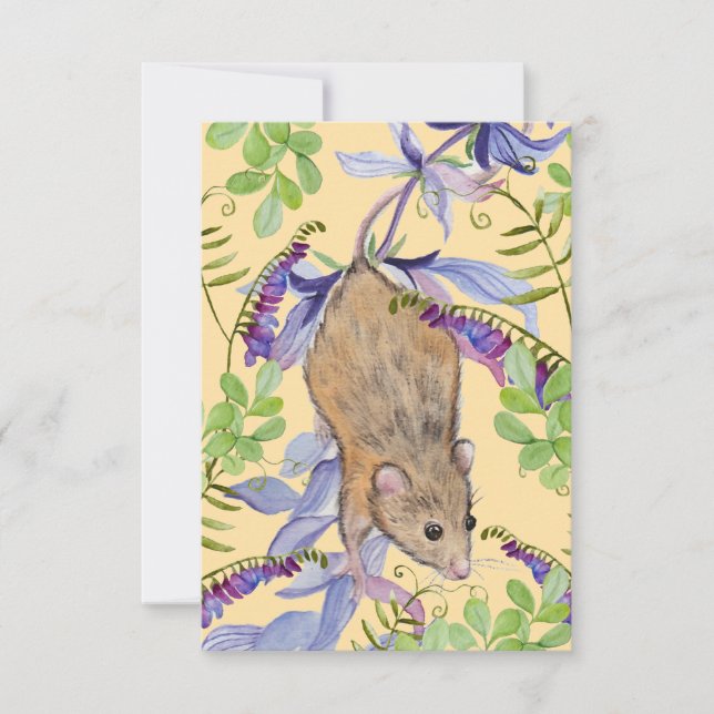 Cartão De Agradecimento Um rato engraçado numa espessa de flores. (Frente)