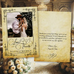 Cartão De Agradecimento Vintage Parerging Love Obrigados Photo & Note Wedi<br><div class="desc">Este belo casamento lilás, cartas de agradecimento mostram sua foto em um ouro vintage que um pergaminho com ornamentado rolando nos cantos. A legenda é escrita em letras elegantes e lê: Amor e Obrigados, com seus nomes abaixo. As costas têm um gráfico romântico de corações, junto com uma nota e...</div>