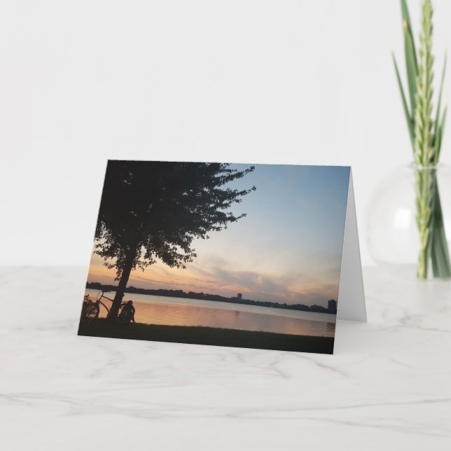 Cartão de Aniversário "Ciclista do Lago Calhoun" (Frente)