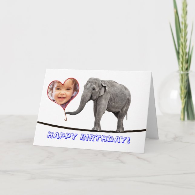 Cartão de aniversário da foto, elefante que caminh (Frente)