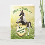 Cartão de aniversário da mulher com cavalo de cria<br><div class="desc">Um cavalo Rearing com um escudo heráldico. Sua própria casaco de braços.  Veja as cartas na minha loja.http://www.zazzle.com/eggznbeenz</div>