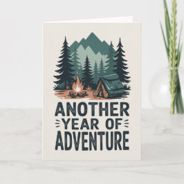 Cartão de aniversário de aventura ao ar livre para