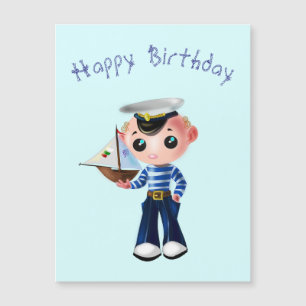 Cartão de aniversário de bebê com pequeno marinhei