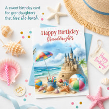 Cartão de aniversário de castelo de areia na praia