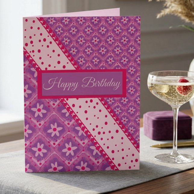 Cartão De Aniversário De Diamante Com Flores Roxas (Pink diamonds, your words and the family photo, creates birthday sparkle.)
