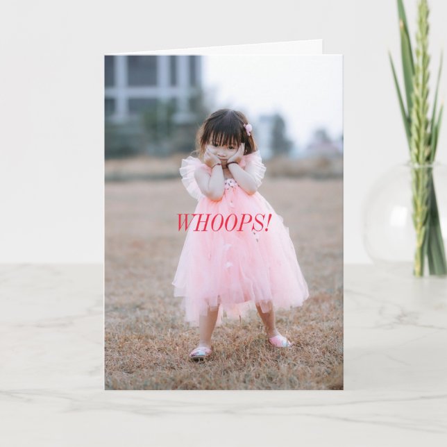 CARTÃO DE ANIVERSÁRIO DE QUARTOS CAIXOS (Frente)